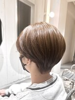 ストレータ バイ マリオ(Strata by mario)&nbsp;〈宮本〉耳掛けコンパクトハンサムショート