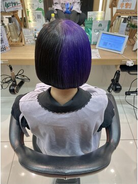 リア(Lia by KENJE) Lia 個性派デザインカラーお任せください♪