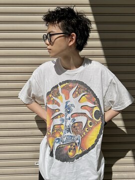 ヒュージ 三軒茶屋(huge) ツイストスパイラル/束感ショート/ツーブロックマッシュ