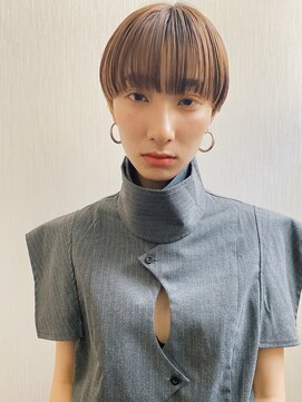 ネオリーブ アンド 渋谷店(Neolive &) 斜めバング/グレージュカラー/シルキーベージュ/韓国/渋谷