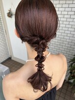 フェリーチェ(Felice)&nbsp;編みおろし　ヘアセット　お呼ばれヘア　タイト