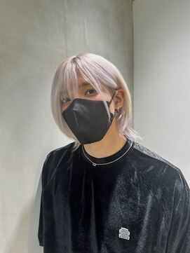 ホロ(hollo) ホワイトシルバー/ウルフヘア/メンズハイトーン