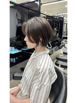 ハルキミナト ジャパン トウキョウ(HARUKI MINATO japan TOKYO) 大人丸みショート/前髪あり/20代/30代