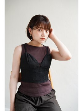 ジュール 新宿三丁目(Joule) 黒髪ロング/グレーベージュ/レイヤーロング/新宿駅