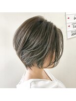 アイズ(I's)&nbsp;前髪長め×ショートボブ×ハイライト