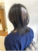 2024年トレンドヘアーウルフレイヤーくびれミディアム梅ヶ丘