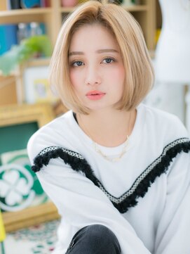 カバーヘア ブリス 大宮西口(COVER HAIR bliss) ヘルシーブロンド前下がり切りっぱなしボブc5大宮10代20代30代