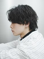 リップス 心斎橋(LIPPS) 大学生向けツイストスパイラルセンターパート 黒髪