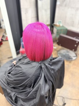 透明感溢れるピンク