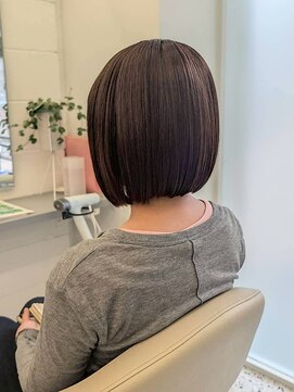 エニフォーイーストハム(Eni for eastham) 透明感ショコラブラウン/ショートボブ/ストレート