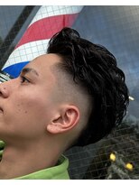 タフ バーバーショップ 大濠店(TOUGH BARBER SHOP)&nbsp;バックカールパーマ×ミドルフェード