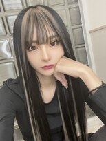 ミオ バイ レニア(mio by ReniA)&nbsp;前髪顔まわり2ブリーチ 他はシールエクステ