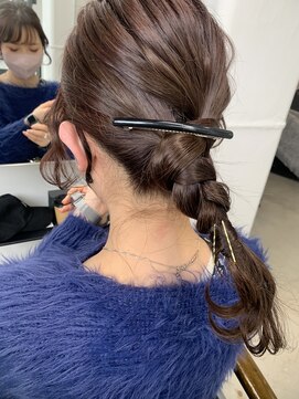 ヘアー アイス 御器所本店(HAIR ICI) 20代ナチュラルカラー編み込みアレンジヘア