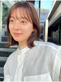 シアベージュ×外はねボブ