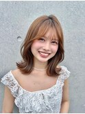 韓国風外ハネレイヤーボブくびれヘア