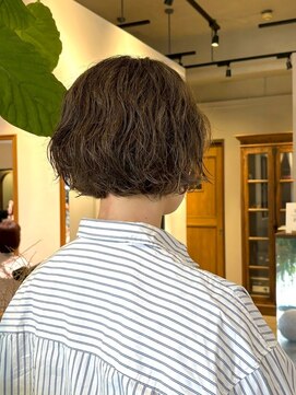 ラーサ(LaHzA) 大人ボブ大人ショートボブ切りっぱなしボブ前髪あり前下がりボブ