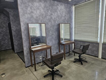 MOZ美容室 レヴェ 日永店(reeve)の写真