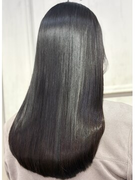 プエンテ デ メホラ(Puente de Mejora) 髪質改善METEOストレート