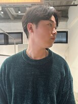 リック(LIC)&nbsp;センターパート×フェザーパーマ