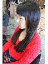 オーバーキャプテンネイキッド(OVER CAPTAIN NAKED) パッツン前髪ロング×姫カットセクショングラデカラー