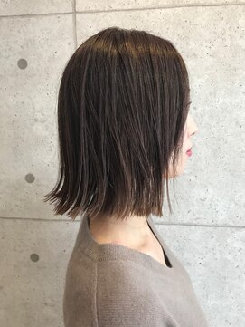 ハイヴ ヘアライン(Hi-ve hairline) 「濡れ髪」ウエット外ハネボブ