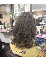 グランドヘアメイクノア(Grand Hair Make NOAH) ナチュラル3Dカラー