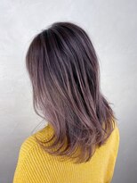 ジゼル(gisele)&nbsp;バレイヤージュ