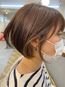 ロミー 本厚木(ROMMY.) 伸ばし中、ショートにしたい方オススメ大人可愛いショートBOB