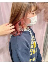 ツイギー 伊賀上ビル店(TWiGGY)&nbsp;カジュアルキュートなピンクのインナーカラー。ラフなボブ。