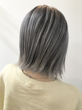 ヘア ライフ セリス(hair life Celis) ホワイティグレー