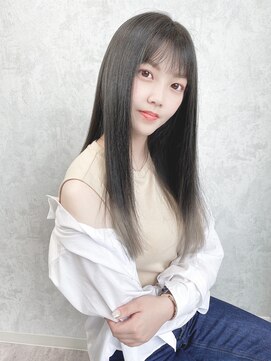 デミヘアー(Demi hair) グラデーションカラー×ストレートスタイリング