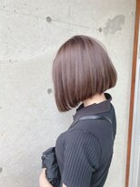 ココン(cocon)&nbsp;ミルクティーベージュ/ブリーチ/ダブルカラー/ボブ/ショート