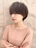 20代30代40代大人可愛い耳掛けひし形くびれ丸みショート