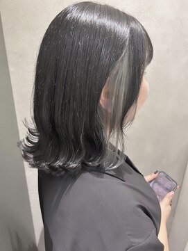 ラックスビー オオサカ 梅田茶屋町店(LUXBE OSAKA) インナーカラー×シルバー