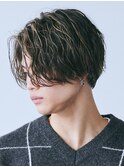 センターパート波巻きパーマスパイラルパーマツイストスパイラル