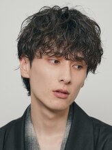 fifthが得意とする《波巻きスパイラルパーマ》と《ツイストスパイラルパーマ》そのデザインをご紹介＊