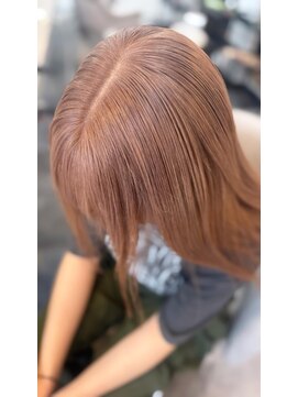 ラビス 浦和(Lovis) ハイライトカラー/アプリコットオレンジ/くびれヘア