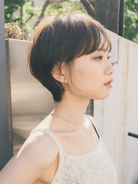 ガーデンヨコハマエスト(GARDEN YOKOHAMA est) ショート　ショートボブ　ハンサムショート　前髪　暗めカラー