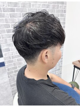 ノイ(Noy) 刈り上げメンズスタイル
