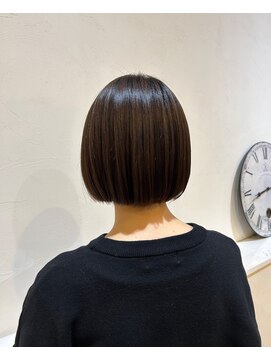 はつっとミニボブ小顔