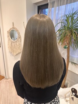 ルース(LOOSE) ベージュカラー