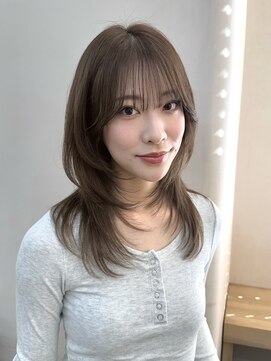 ウェイズトウキョウ 新宿店(Ways TOKYO) ミディアムレイヤーカット顔まわり透明感カラーベージュ
