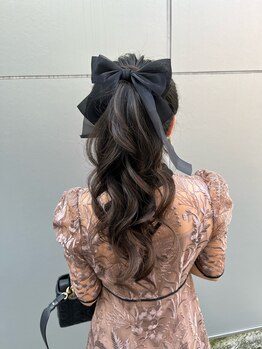 トゥエンティ ファイブ(TWENTY FIVE)の写真/【激安パーキングも徒歩10秒の所にあり！】結婚式・２次会などシーンに合わせたヘアアレンジはお任せを♪