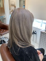 ファスナーグランデ(fustener grande) グレージュカラー