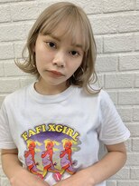 トムキャット(TOM CAT) 外ハネボブ外国人風ケアブリーチミルキーベージュ