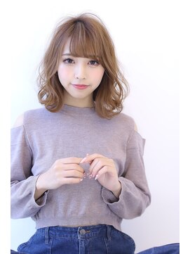 オーロ 宝塚店(ORO) 小顔ボブ抜け感オリーブアッシュフェザーバングボブルフグラボブ