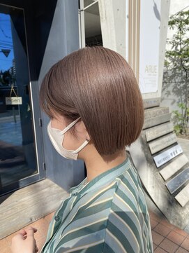 ヘアーデザイン アルエ(HAIR×design ARUE) 【YUGO】ボブ×1ブリーチグレージュ