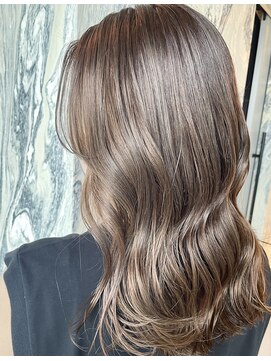 ランベリー(LANVERY) 【イエベおすすめヘアカラー】オリーブグレージュふんわりカール