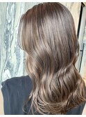 【イエベおすすめヘアカラー】オリーブグレージュふんわりカール