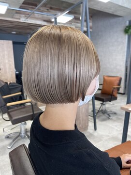 リンクエン(Link enn) ミニボブ/ハイトーンボブ/首元すっきり/首が細く見えるスタイル
